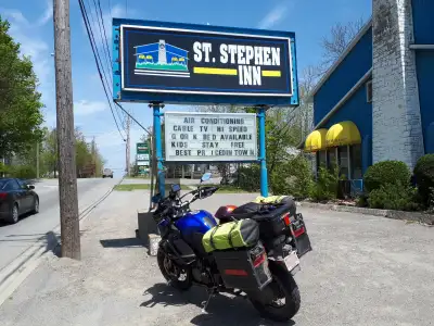 2018 Yamaha Super Tenere ES Shaft Drive, cruise control, electronic suspension, Madstad adjustable w...