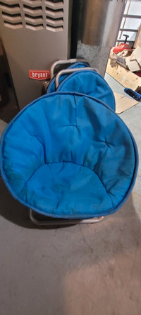 Free 4 Kids chair blue