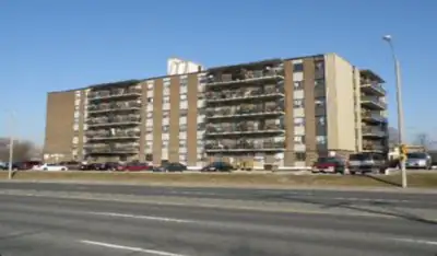 1 BEDROOM APARTMENT UNIT