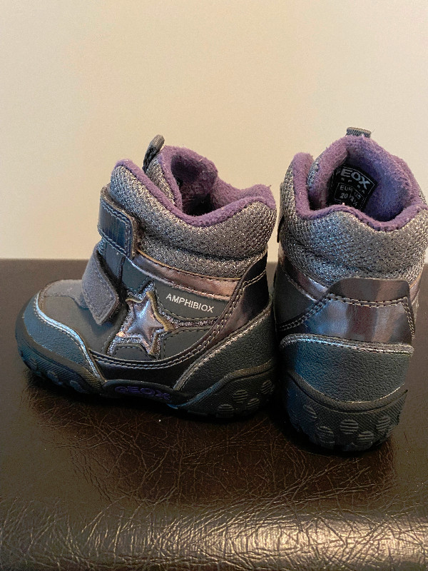 GEOX Toddler's Amphibiox Ankle Boots - Size 4.5/5 (European 20) in Clothing - 2T in Mississauga / Peel Region - Image 2