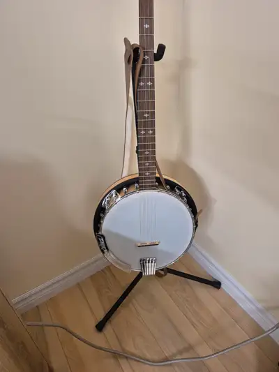 5 String Banjo Gold Tone make, View more