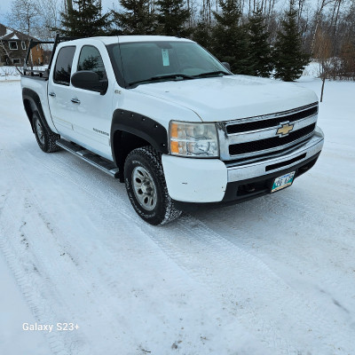 2010 Chevrolet Silverado LS crew cab