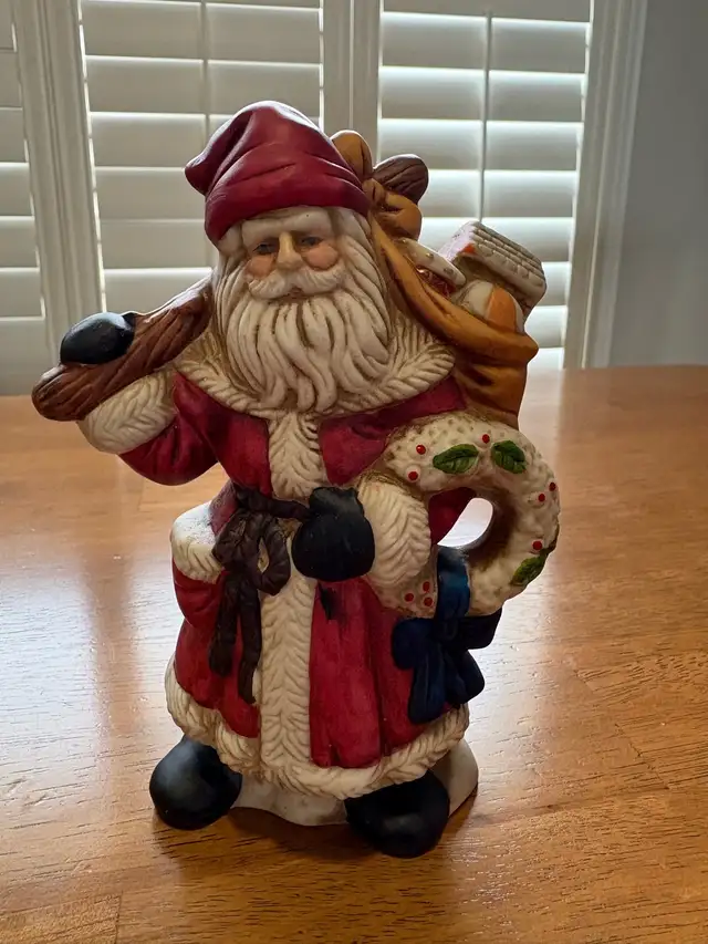 Santa Claus Figurine