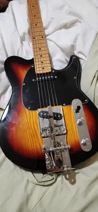 Peavey generation exp telecaster with hipshot b g bender and dro