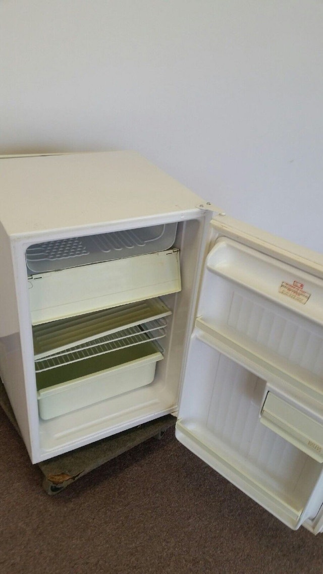 Small fridge. 40. I can deliver 1990 vintage works well Arts