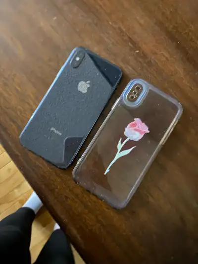 Used Iphone X, in great quality (no cracks, all working cameras, working buttons, working screen, wo...