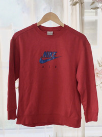 Vintage Nike Sweatshirt (Girl)