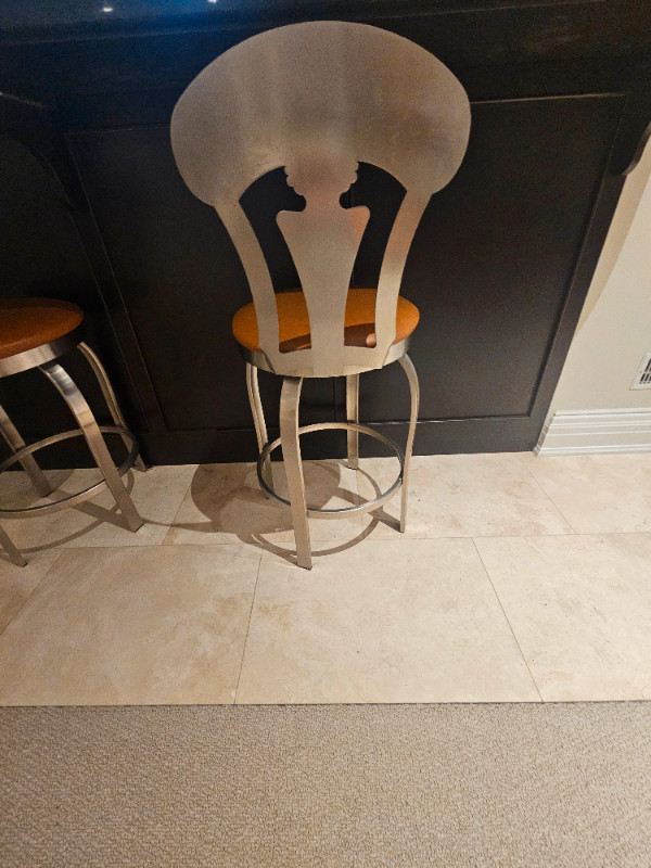 3 kitchen bar stools in Chairs & Recliners in City of Toronto