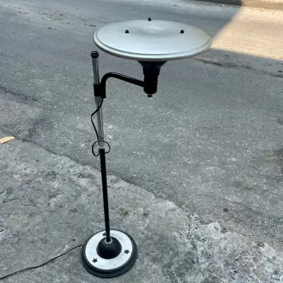 MG Wheeler Deco Standing Sight Light, View more