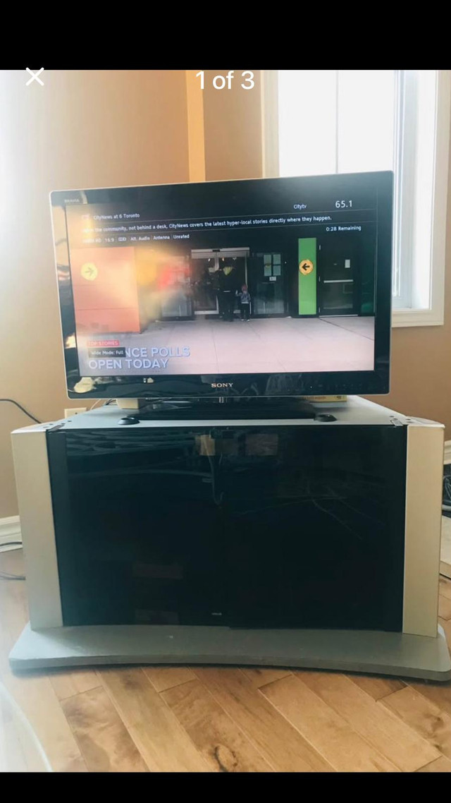 Sony TV stand in TVs in Ottawa - Image 2