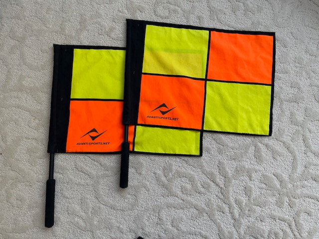Soccer Referee Uniform - Adult XS; Flags & Cards in Soccer in Ottawa - Image 3