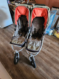 Bumbleride double stroller 