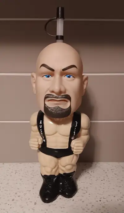 STONE COLD STEVE AUSTIN WWF 3D SIPPER CUP 1998 NEW, View more