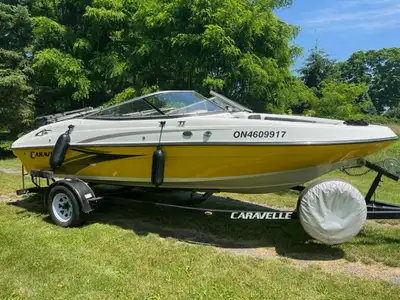 Looking for a reliable, family-friendly boat that’s ready for summer adventures? This 2014 Caravelle...