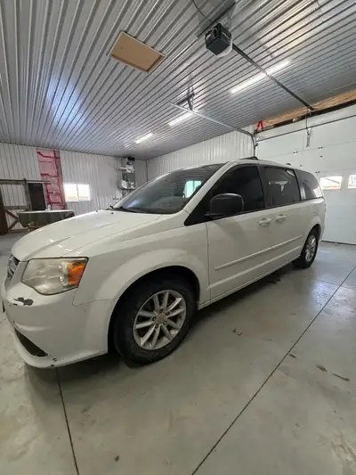2017 dodge caravan for sale. 189,000km good running engine, oil changes done regularly. Good tires,...