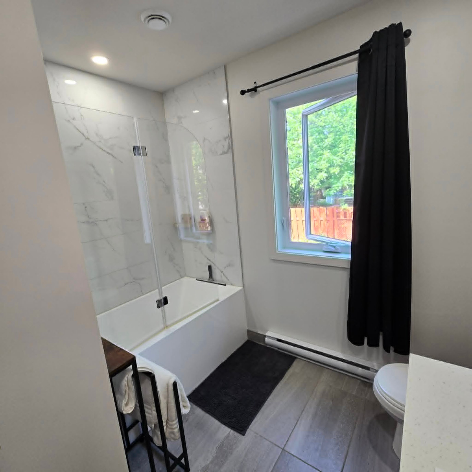 5 1/2 moderne — photo 1