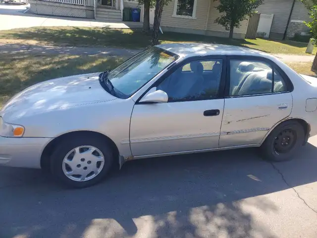 1999 Toyota Corolla - Runs Great - 1650 OBO
