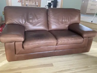 causeuse en cuir véritable, View more