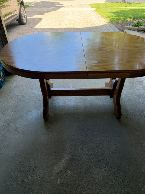 Kitchen Table with Six chairs - Oak in Dining Tables & Sets in Markham / York Region - Image 4
