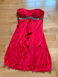Red party dress size small