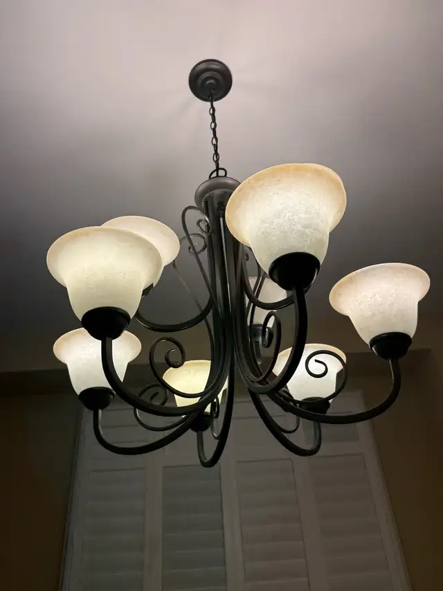 Iron 9 Light Multi Tier Chandelier in Indoor Lighting & Fans in City of Toronto - Image 4