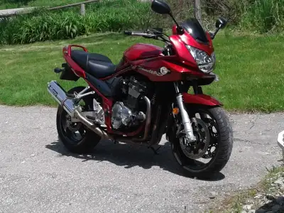 Bike is in great condition with lots of power. No mechanical issues. Smooth ride with comfortable se...