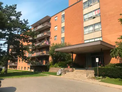 BRAMPTON - 1BDRM APT FOR RENT - $1750 - Utilities Incluced