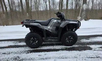 BRAND NEW RRMAINDER OF WARRANTY PRIVATE SALE 2025 HONDA 520 RUBICON DELUXE DCT (DUAL CLUTCH TRANSMIS...