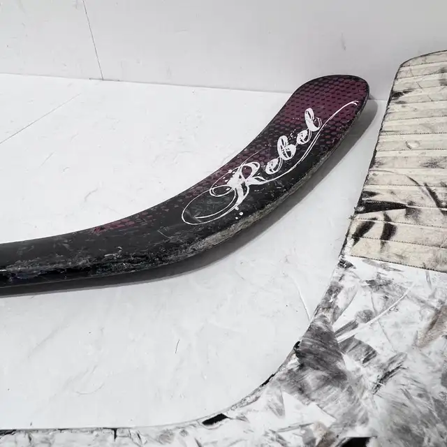 left handed hockey sticks player and goalie in Hockey in Winnipeg - Image 3