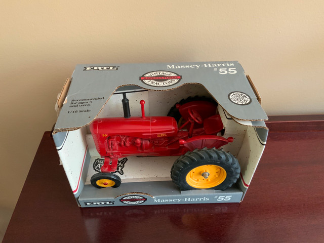 Vintage Toy Massey Harris 55 in Arts & Collectibles in Chatham-Kent