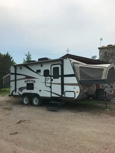 2015 Starcraft Travel Star For sale- 2015 Travel Star 18’7 Hybrid Camper 3 Queen fold down beds with...