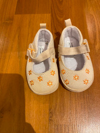 Girls baby shoes