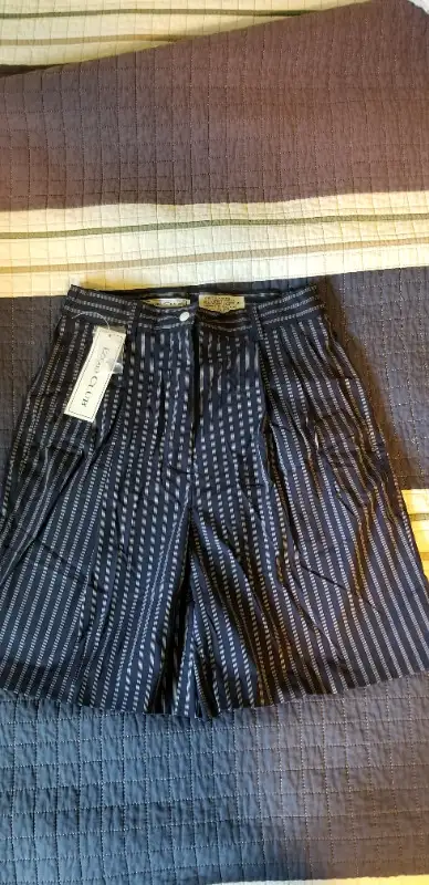 Ladies Izod Club Golf Shorts - Brand New, View more