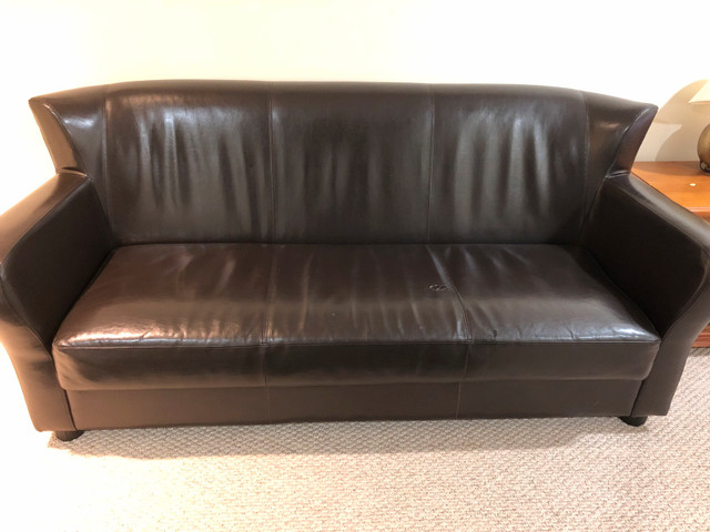 Sofa couch dans Autre  à Ville de Toronto