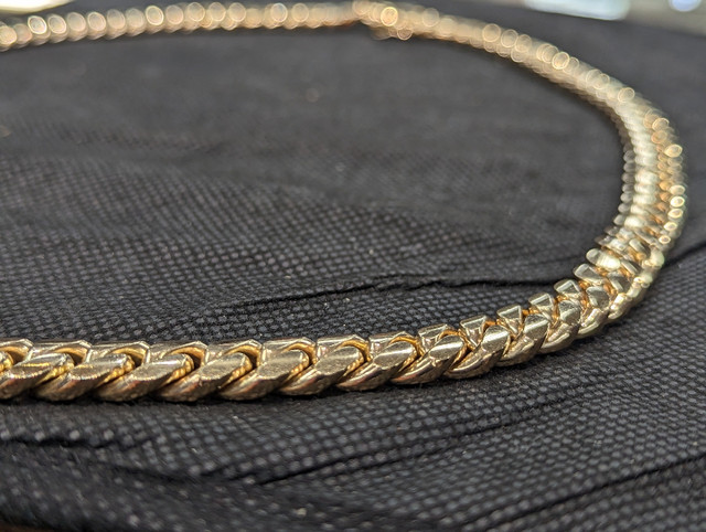 10 carat gold chain cuban style  in Jewellery & Watches in City of Toronto - Image 2