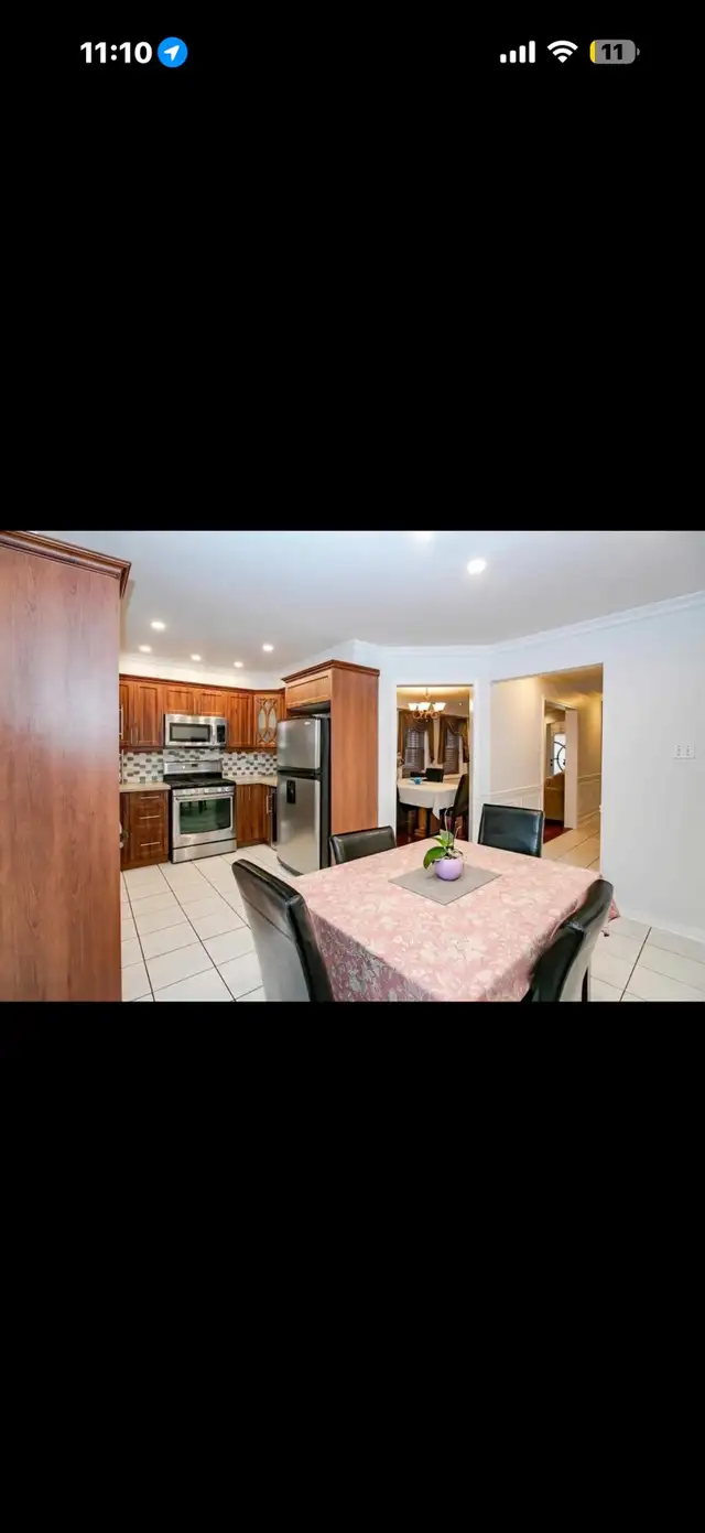 Room for rent in sharing in Room Rentals & Roommates in Mississauga / Peel Region - Image 5