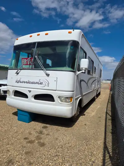 32 ft 2003 Hurricane Motorhome. Sleeps 4, bedroom in back.