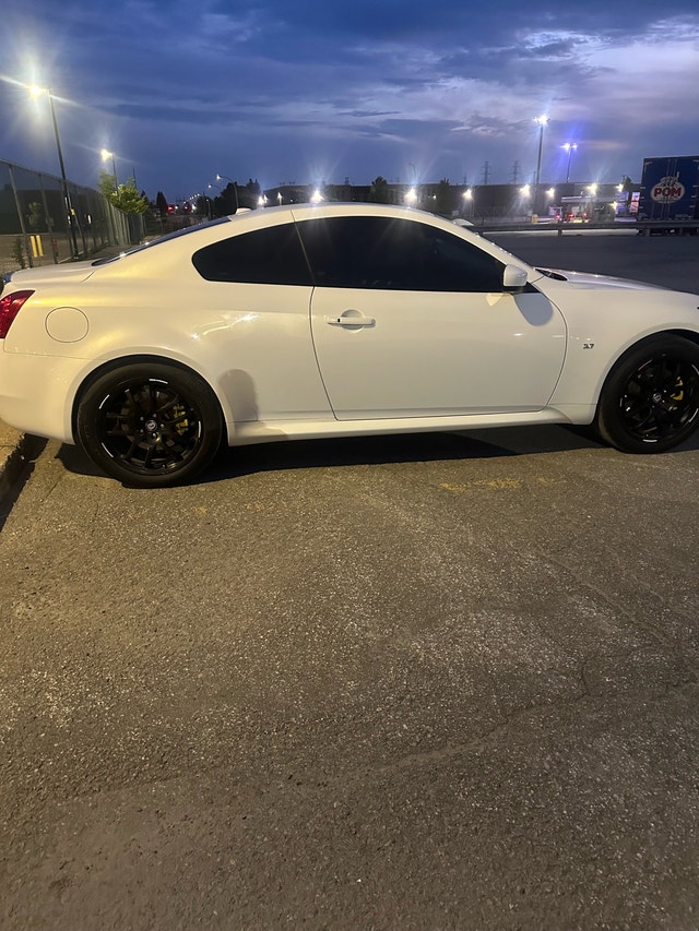 Infiniti Q60 2014 coupé 2 portes ADW