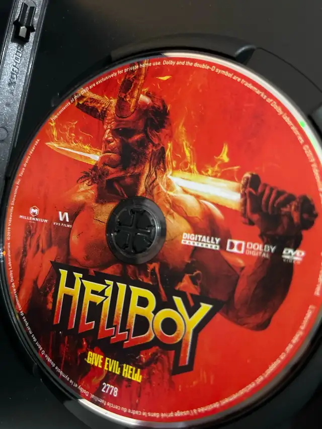 Hellboy DVD bil 7$: in CDs, DVDs & Blu-ray in Lévis - Image 4