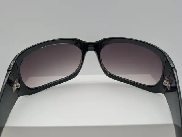 (B6895) Guess 1211 Black Oversized Rectangular Sunglasses w/...571058042343925763