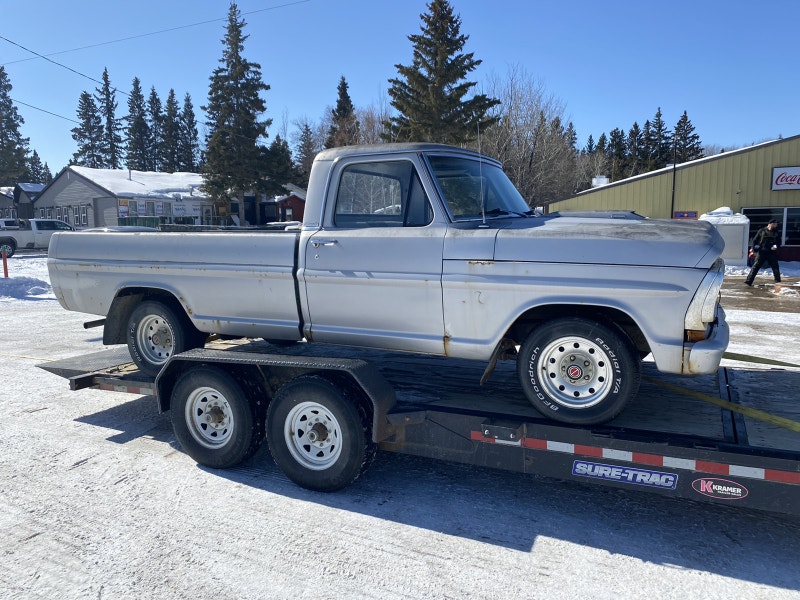 1967 ford bump side Cars & Trucks Prince Albert Kijiji