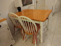 Ensemble table et chaises de cuisine style champêtre en bois