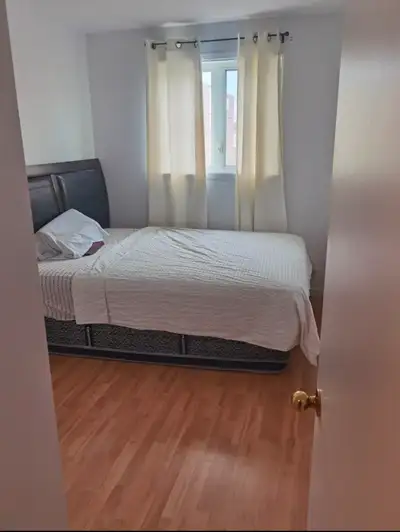 Chambre à louer dans un appartement de 4 1/2 à Beauport, Québec.