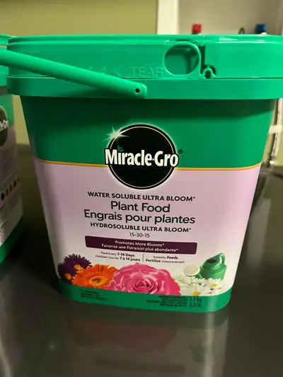Miracle Gro Bloom Booster Flower Plant Food, View more