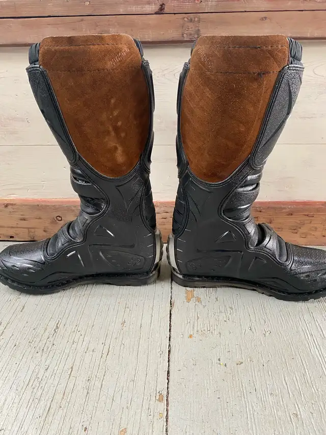 Fox Motorcycle Boots Size 12 in Motorcycle Parts & Accessories in Moncton - Image 6