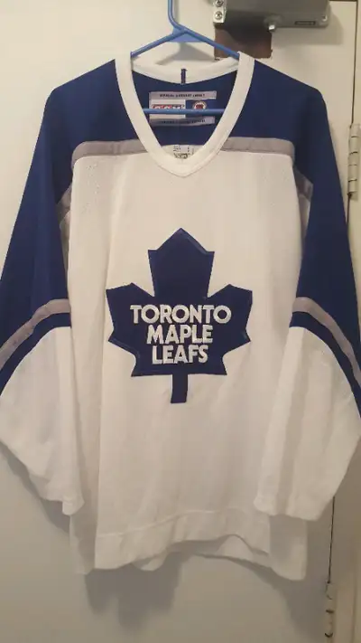 ●○●TORONTO MAPLE LEAFS Hockey Jerseys●○●, View more