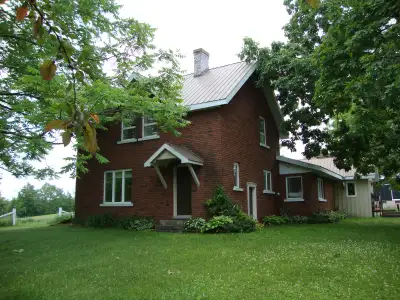 Restored 3 bedroom farm house on quiet farm surroundings on paved concession road. 10 Minute drive t...