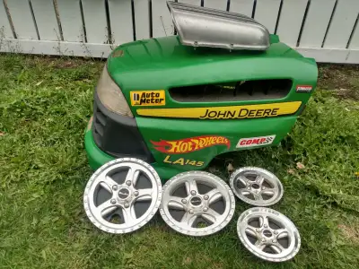 John Deere hood & mag wheels ONE OF A KIND!!!, View more
