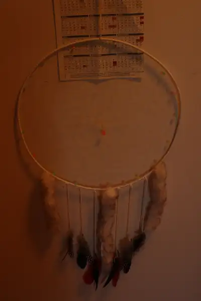 tres gros dream catcher (capteur de reve) glow in the dark, View more