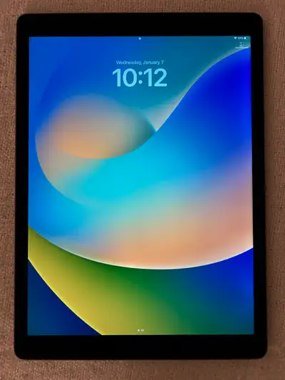 iPad Pro 1st Gen 12.9 inch 128 GB, View more